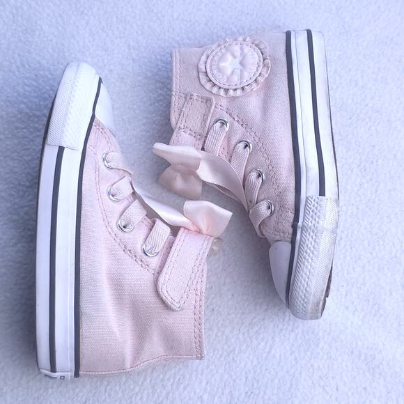 Converse Chuck Taylor Ruffle & Bow All Star Easy-On High Top Sneaker Baby Size 6 - Picture 8 of 8
